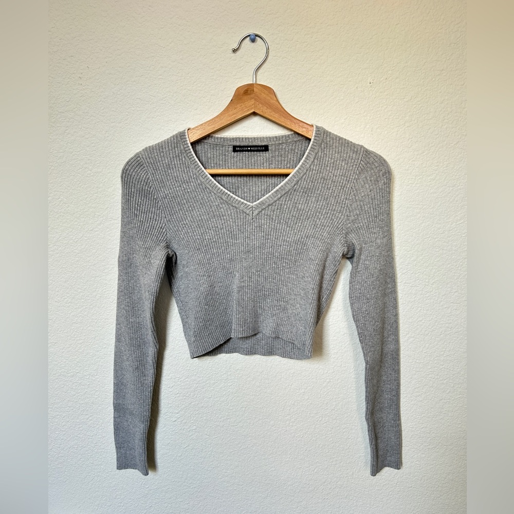Brandy Melville Gray Cropped Sweater